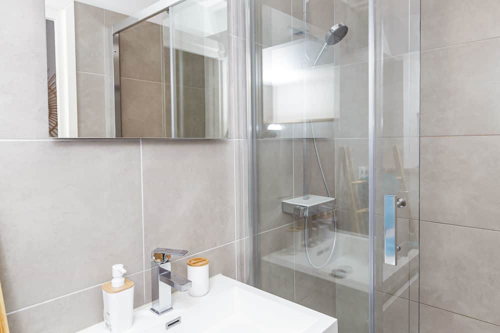 Photo of Bathroom in Clichy