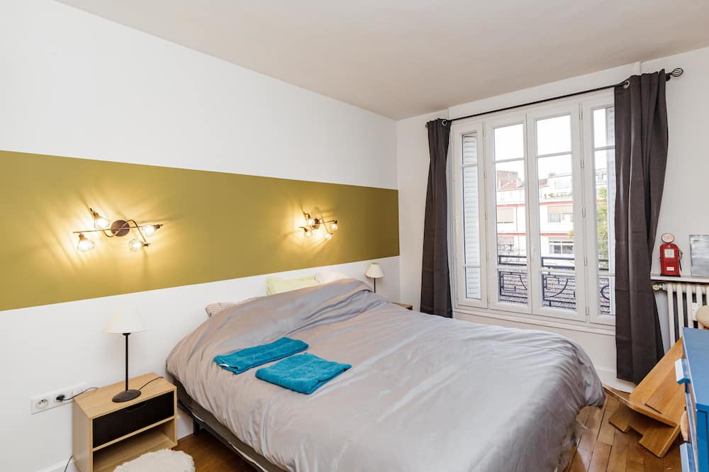 Photo of Bedroom in Clichy