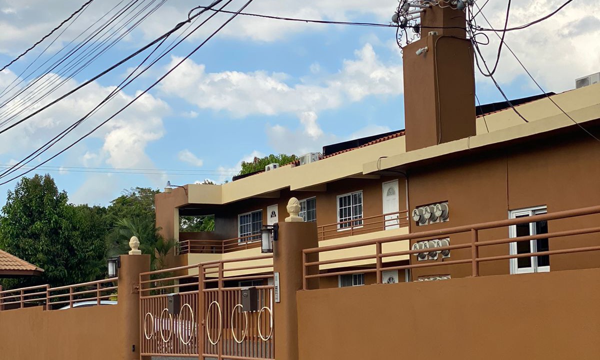 Photo of Outdoor in Molynes Gardens