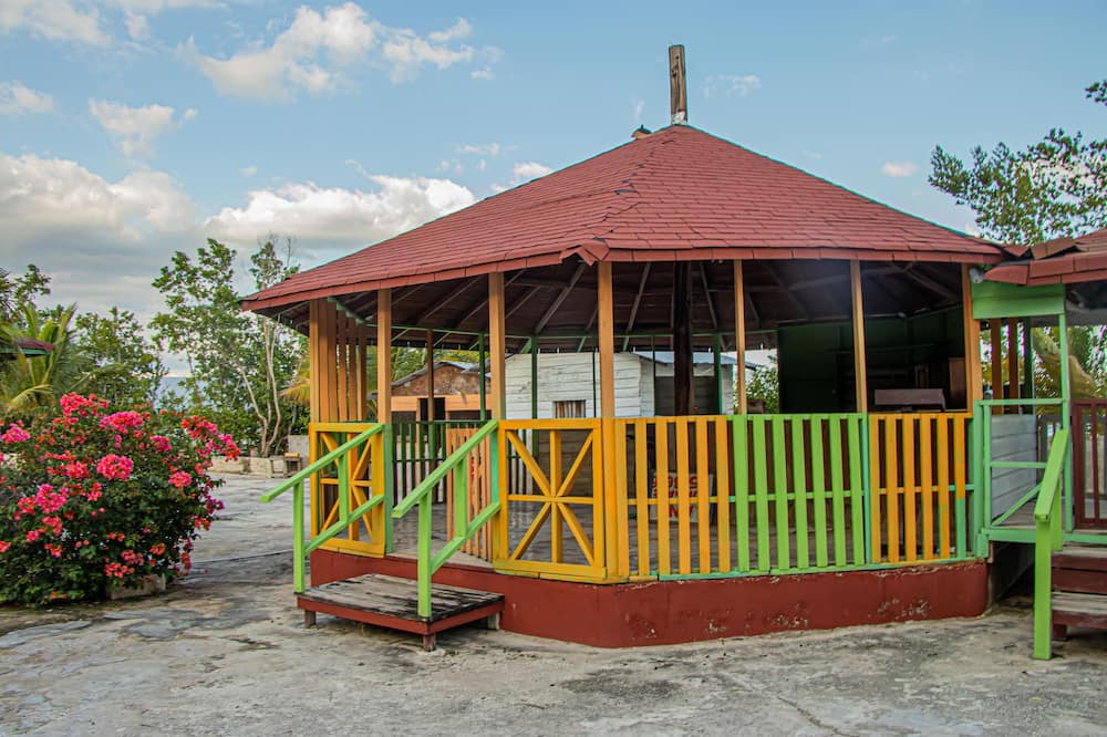 Photo of Outdoor in Lacovia