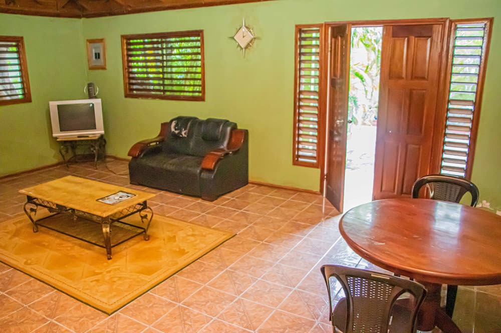 Photo of Outdoor in Lacovia