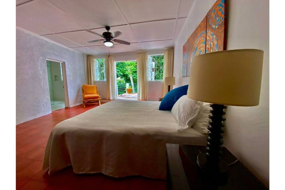Photo of Bedroom in Kingston