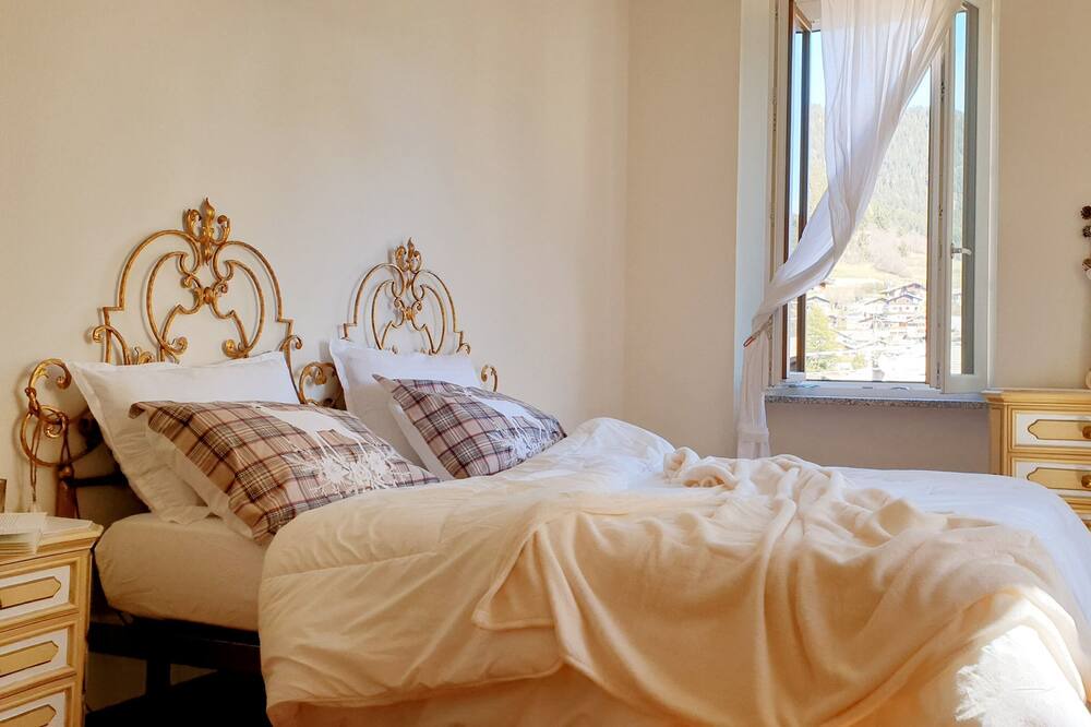 Photo of Bedroom in Borno