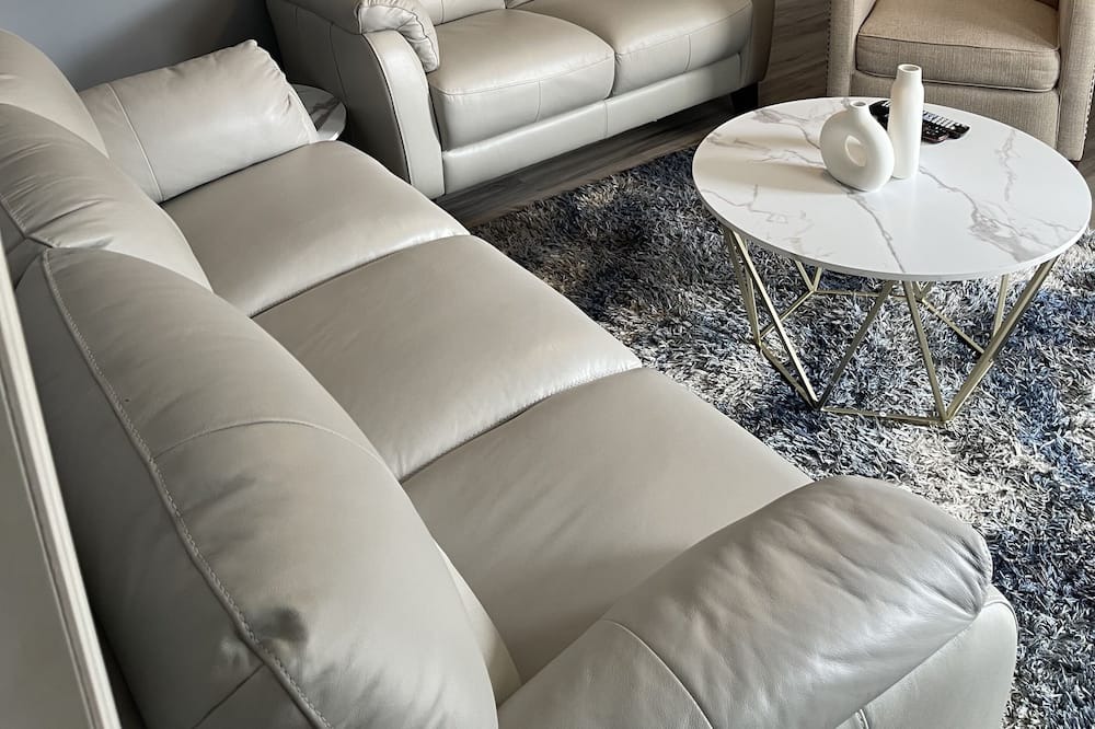 Photo of Livingroom in Prince's Bay