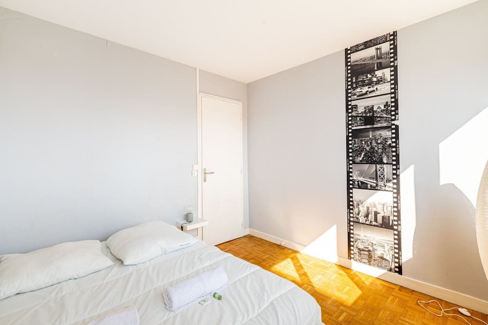 Photo of Bedroom in Fontenay-aux-Roses