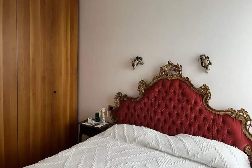 Photo of Bedroom in Monfumo