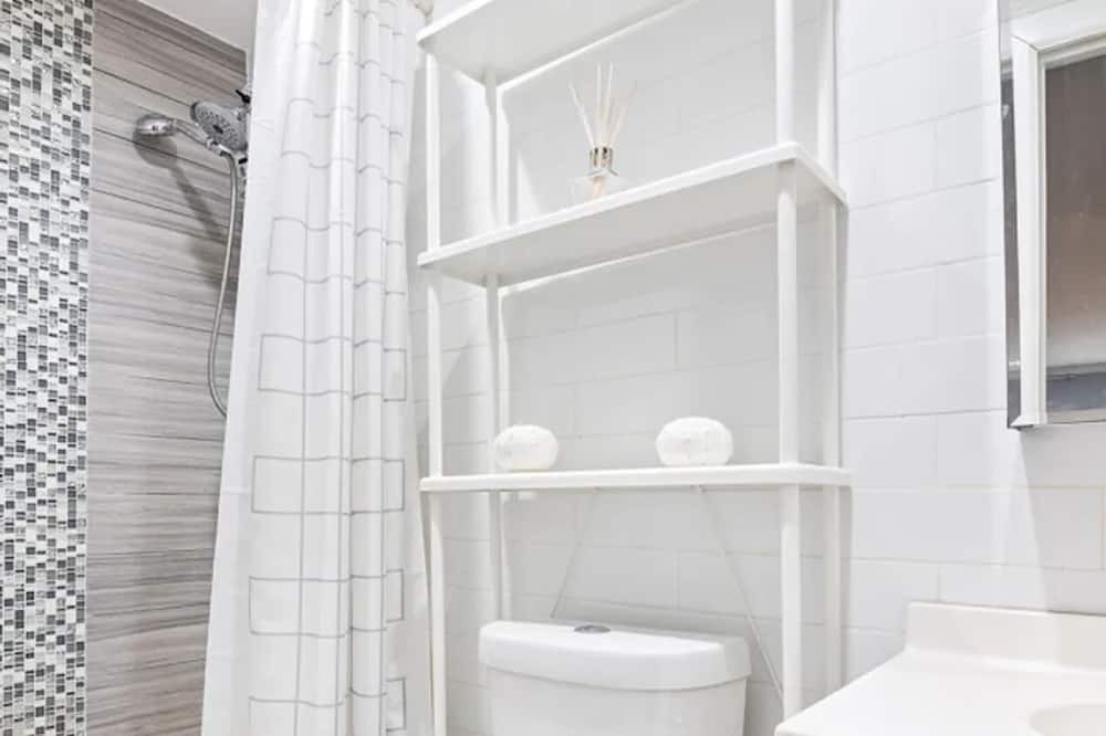 Photo of Bathroom in Queens