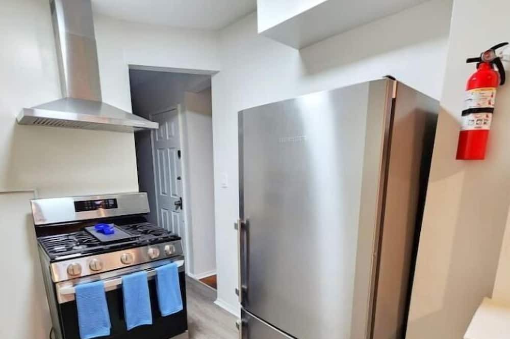Photo of Kitchen in Canarsie