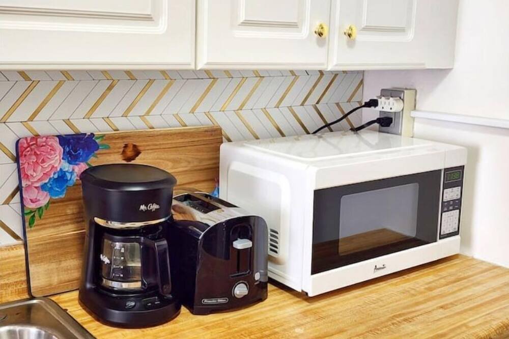 Photo of Kitchen in Canarsie