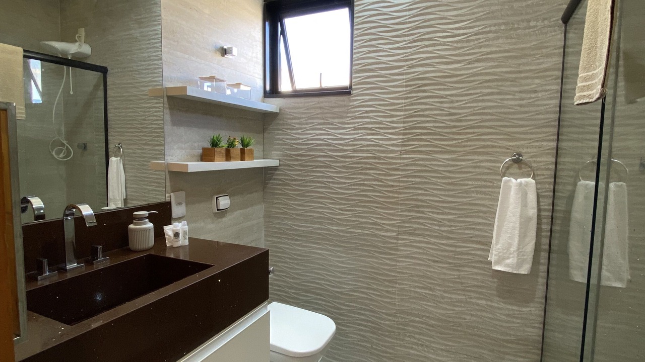 Photo of Bathroom in Recreio dos Bandeirantes