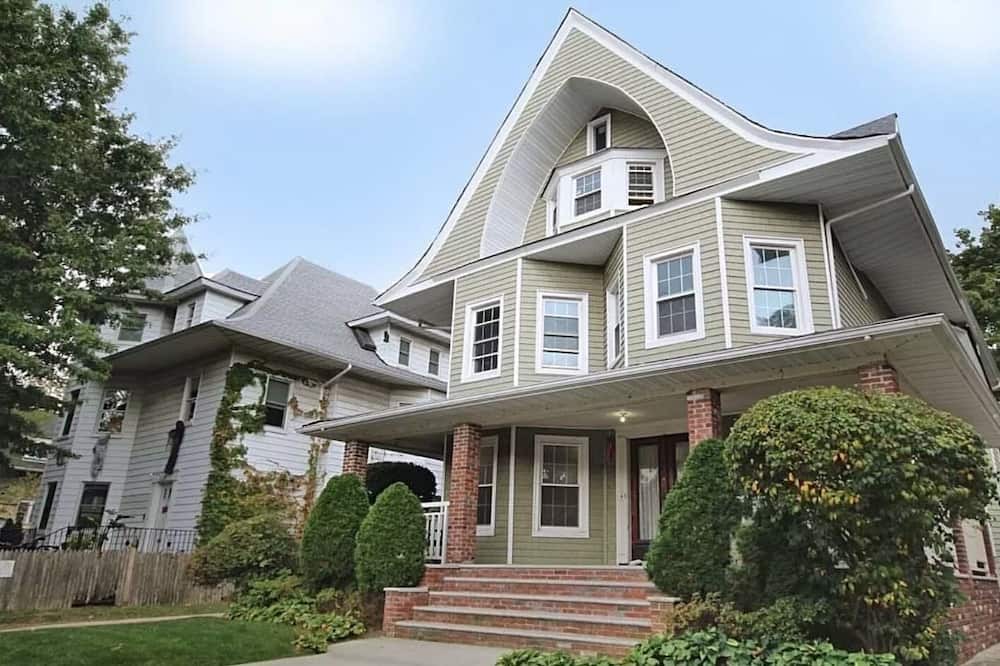 Photo of Outdoor in Ditmas Park
