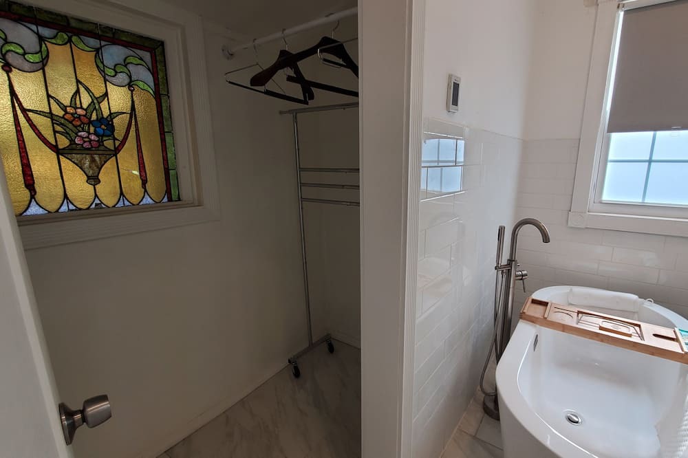 Photo of Bathroom in Ditmas Park