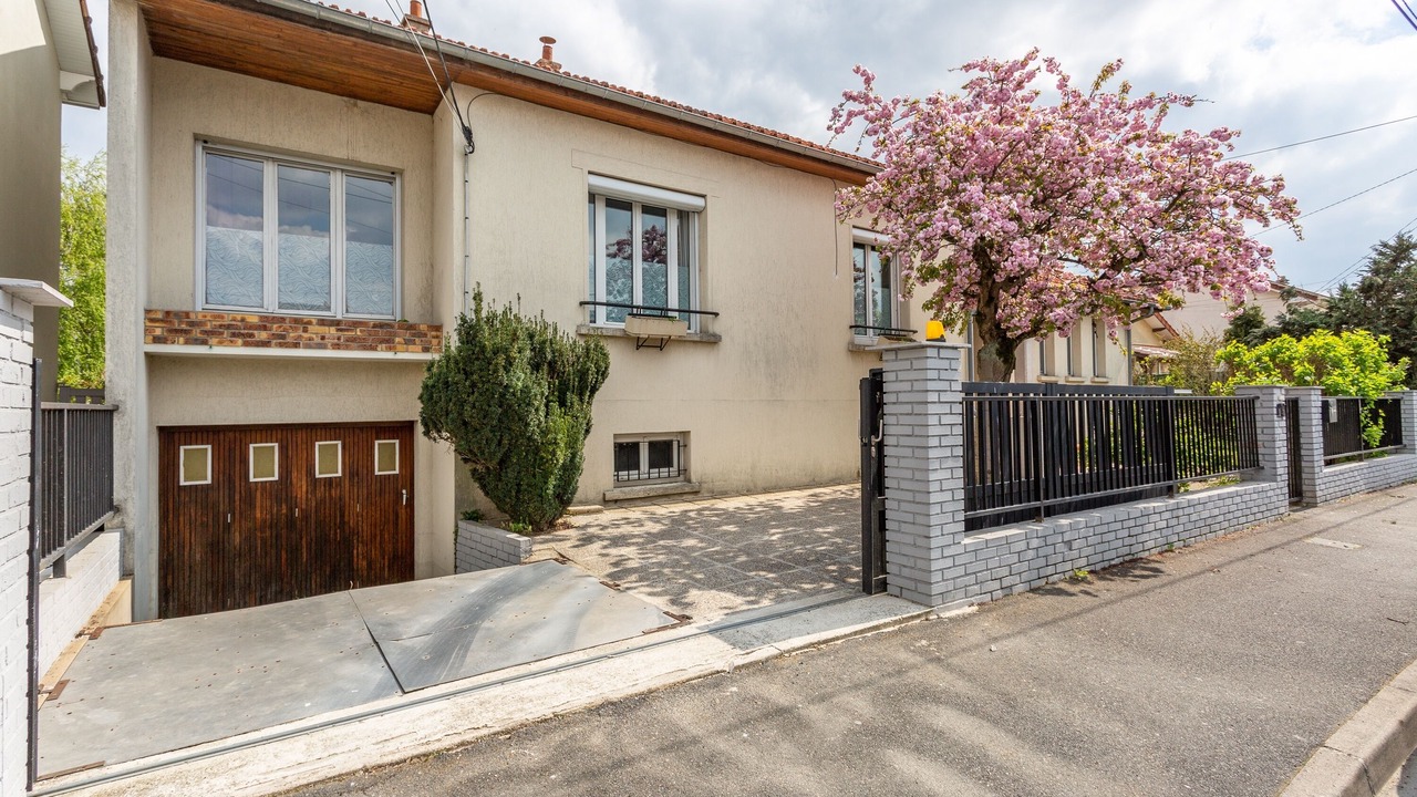 Photo of Outdoor in Paray-Vieille-Poste
