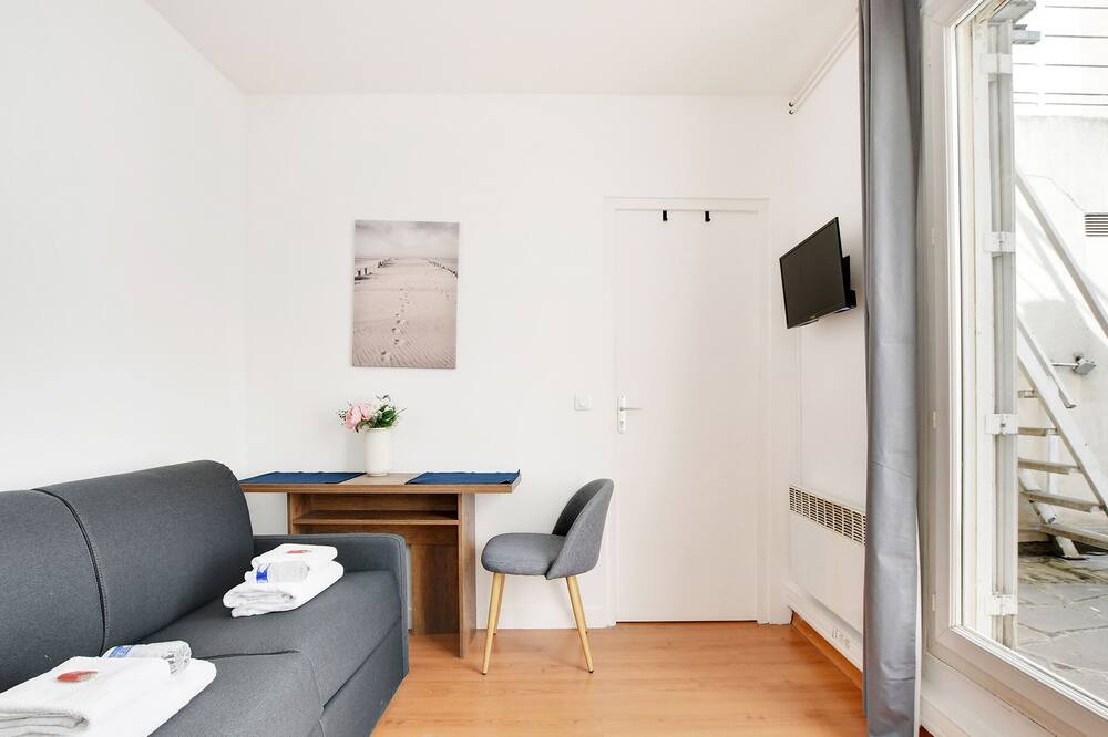 Photo of Livingroom in Saint-Lambert