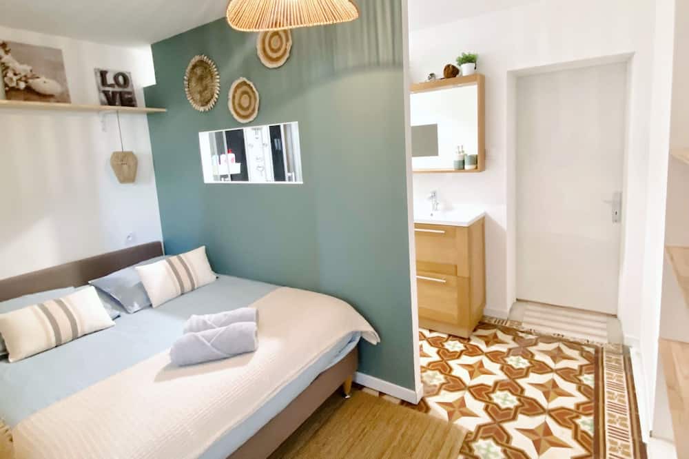 Photo of Bedroom in Rungis