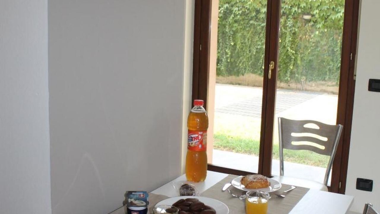 Photo of Others in Ovest