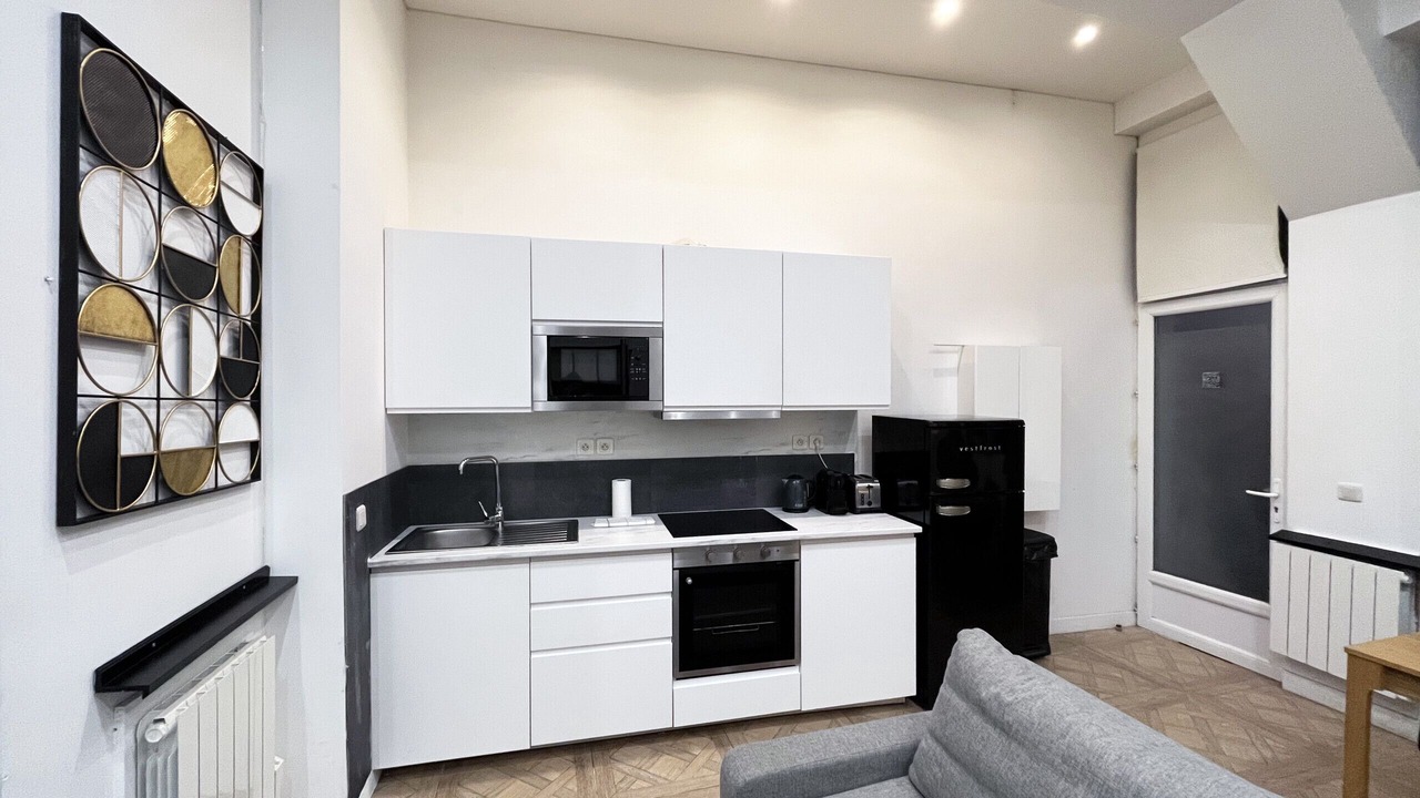 Photo of Livingroom in 10th Arrondissement