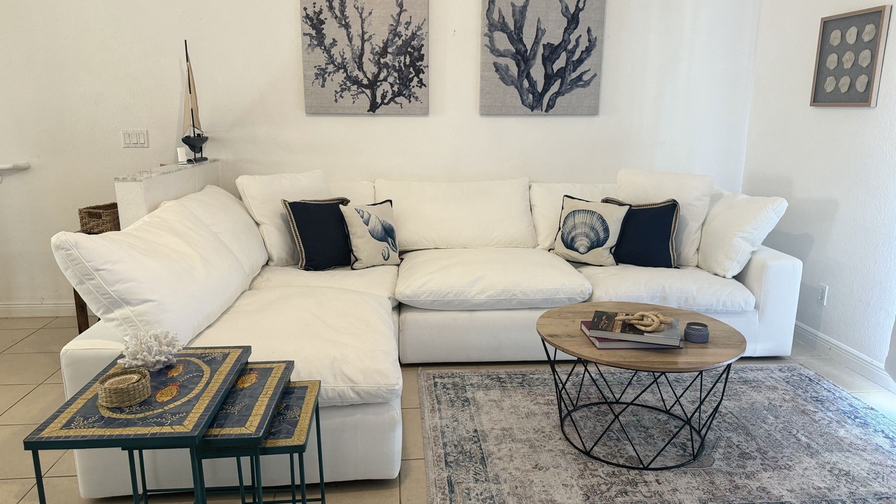 Photo of Livingroom in Alice Town