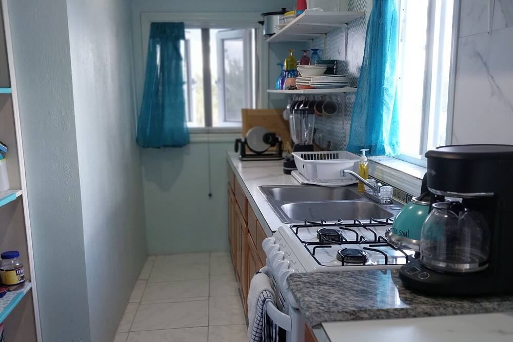 Photo of Kitchen in Tar Bay