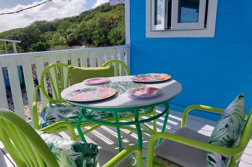 Photo of Outdoor in Tar Bay