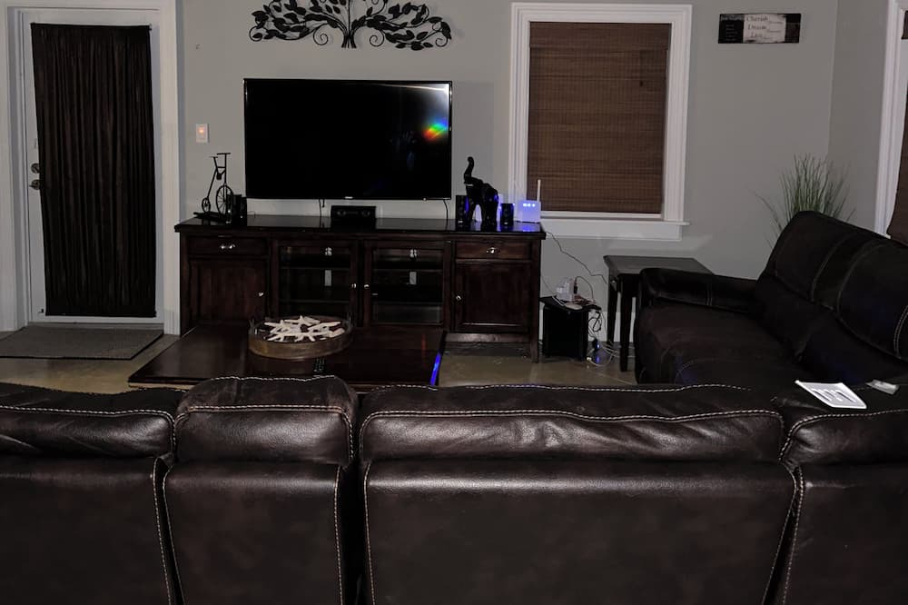 Photo of Livingroom in George Town