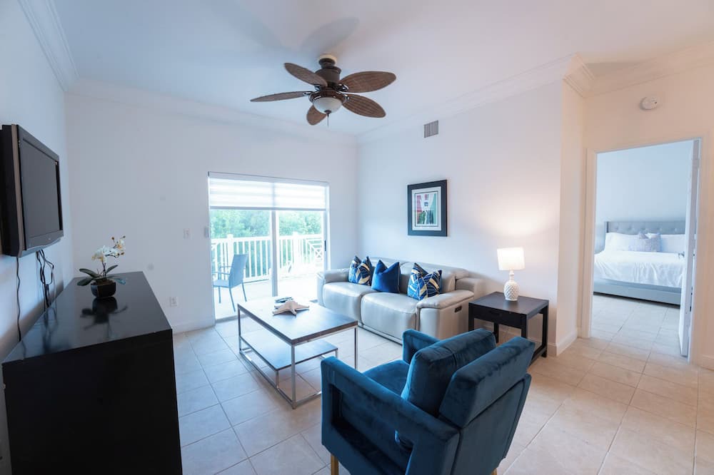 Photo of Livingroom in Alice Town