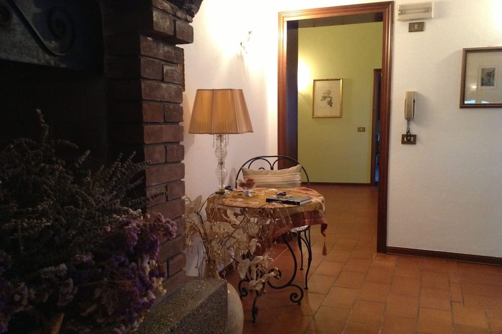 Photo of Others in Arqua Petrarca