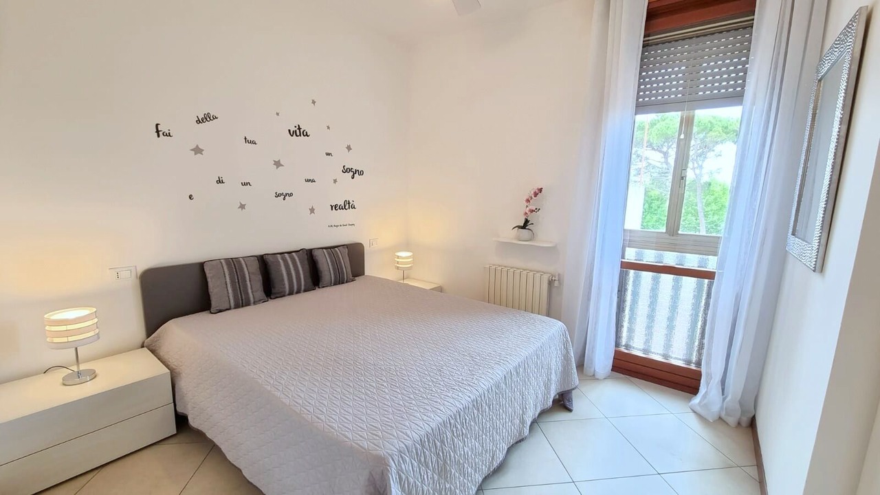 Photo of Bedroom in Peschiera del Garda