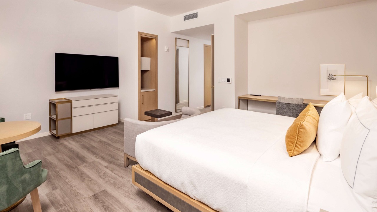 Photo of Bedroom in Midtown East