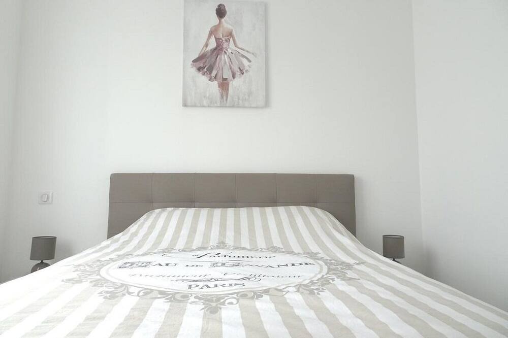 Photo of Bedroom in Saint-Germain-sur-Morin