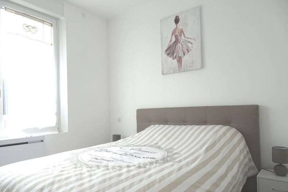 Photo of Bedroom in Saint-Germain-sur-Morin