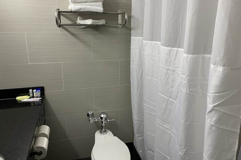 Photo of Bathroom in East New York