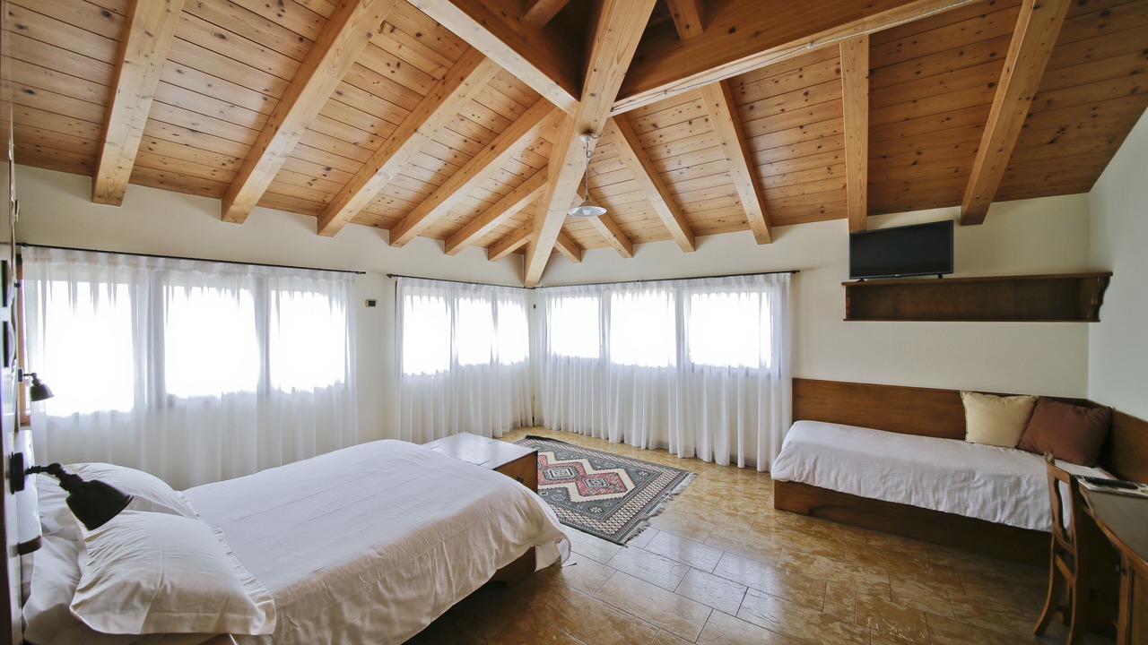 Photo of Bedroom in Illasi