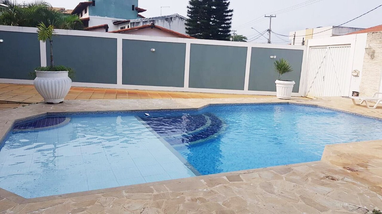 Photo of Outdoor in Pero