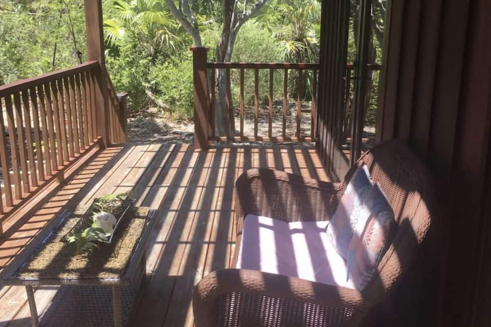 Photo of Patio Balcony in Hope Town