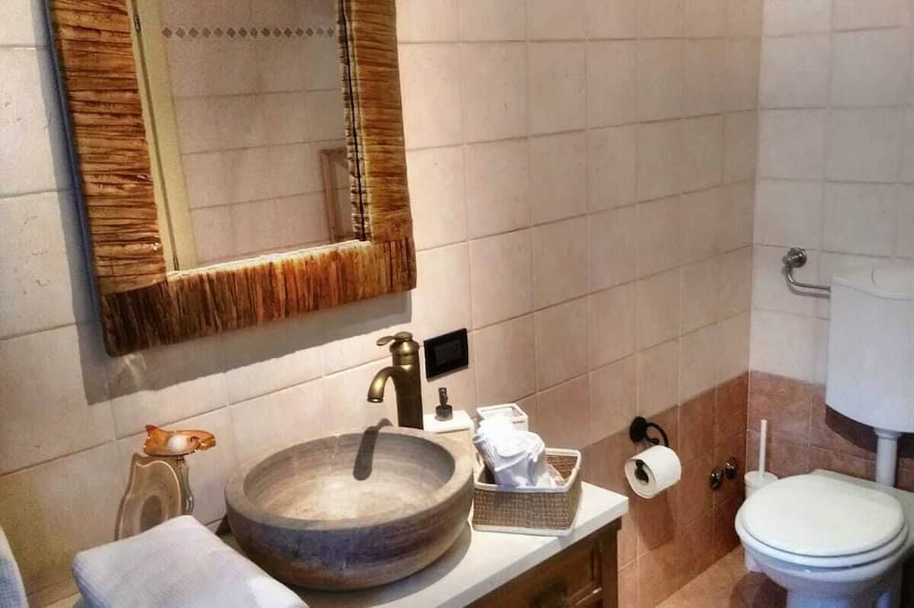 Photo of Bathroom in Salcedo