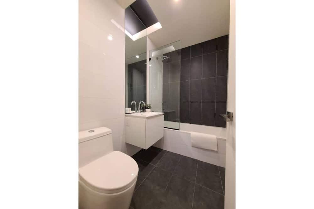 Photo of Bathroom in Wingate