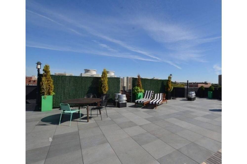 Photo of Patio Balcony in Wingate