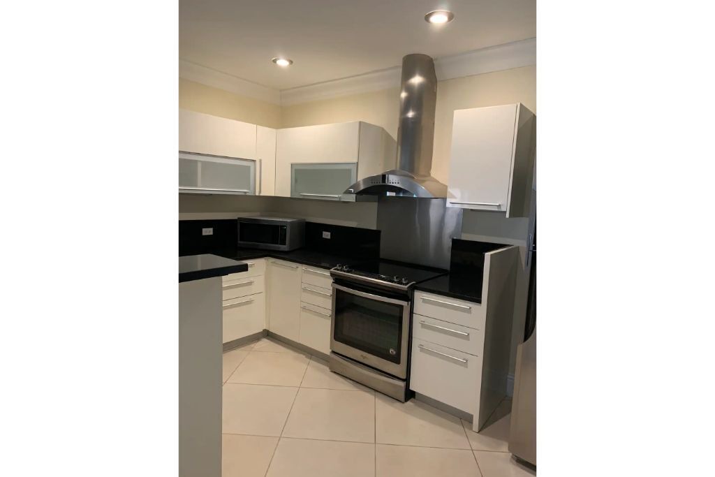 Photo of Kitchen in Bahamia West