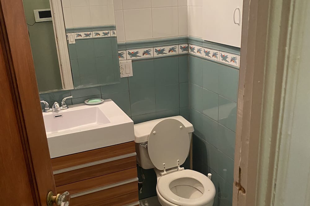 Photo of Bathroom in Dyker Heights