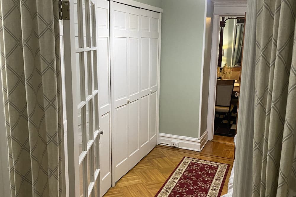 Photo of Bedroom in Dyker Heights