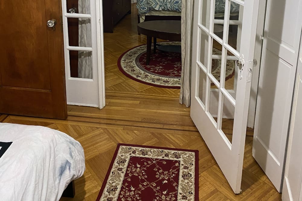Photo of Bedroom in Dyker Heights