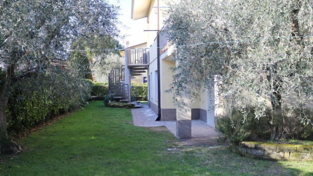 Photo of Outdoor in Montioni