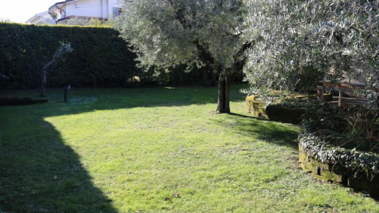 Photo of Outdoor in Montioni
