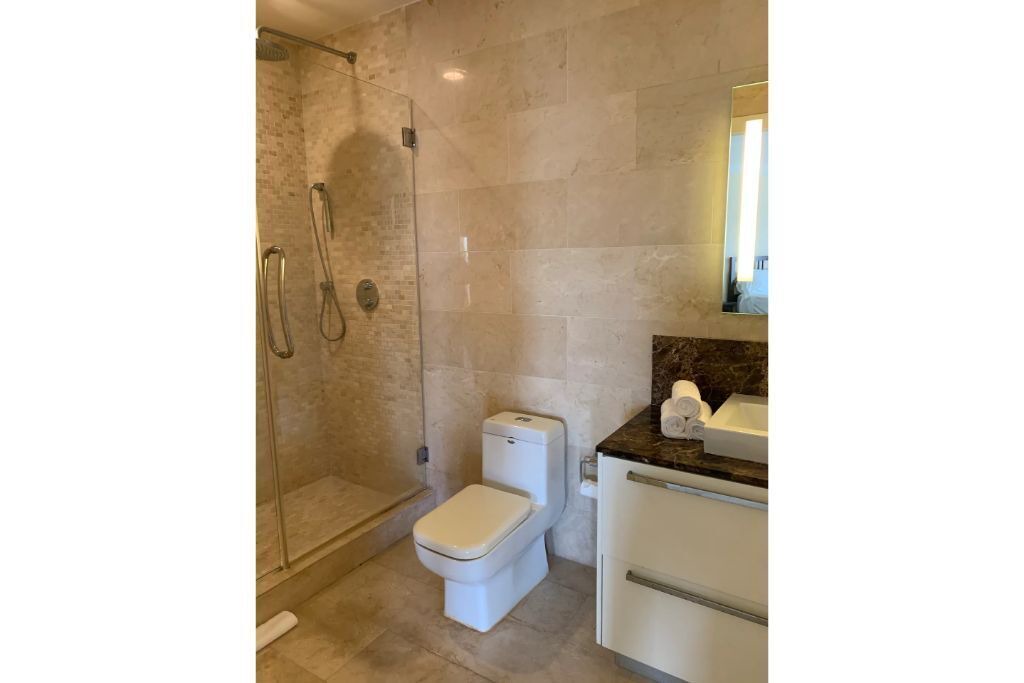 Photo of Bathroom in Bahamia West