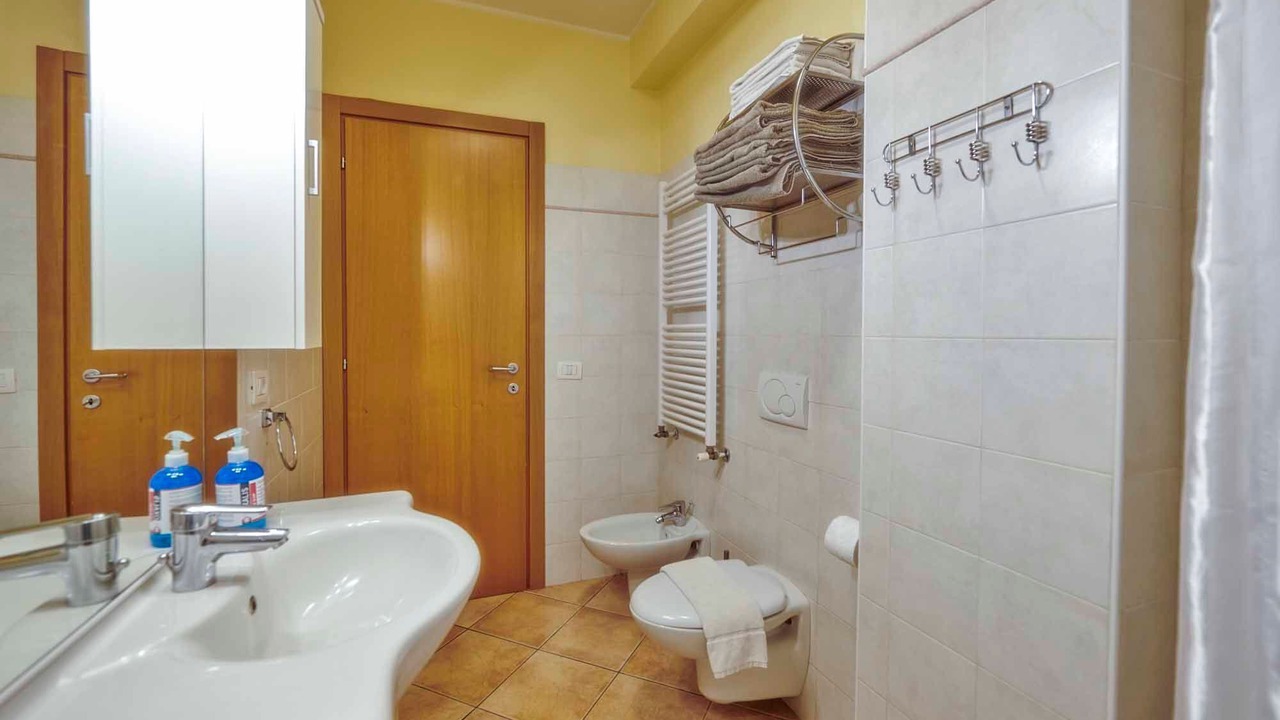 Photo of Bathroom in Lazise
