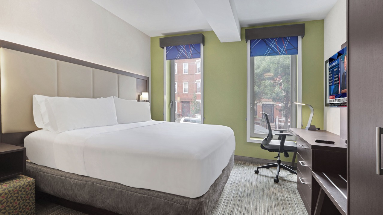 Photo of Bedroom in Bedford-Stuyvesant
