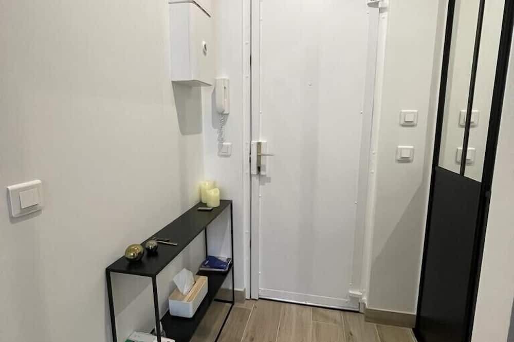 Photo of Bedroom in Le Plessis-Robinson