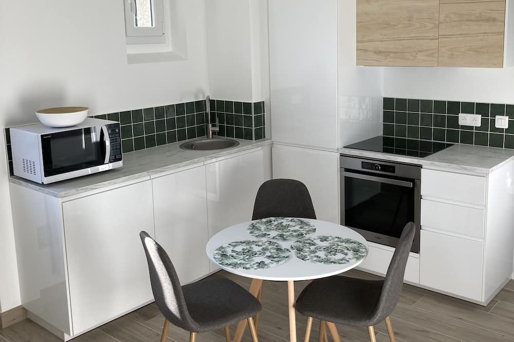 Photo of Kitchen in Le Plessis-Robinson