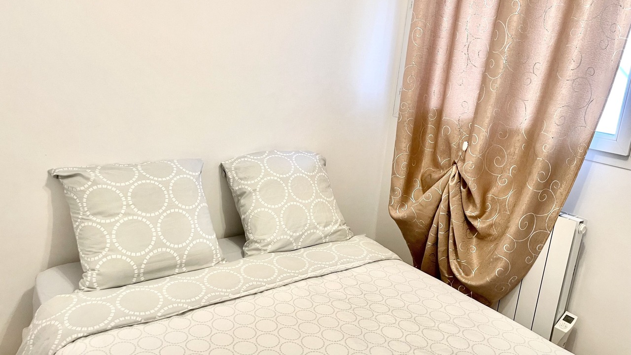 Photo of Bedroom in Montreuil